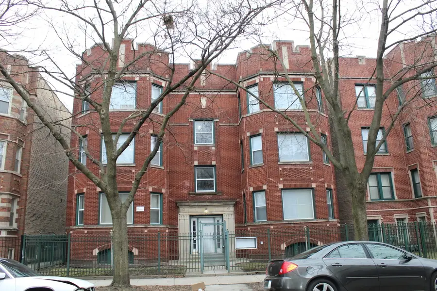 7731–33 South Kingston Avenue