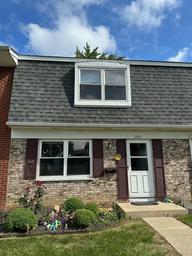 Front of 1557 McKool