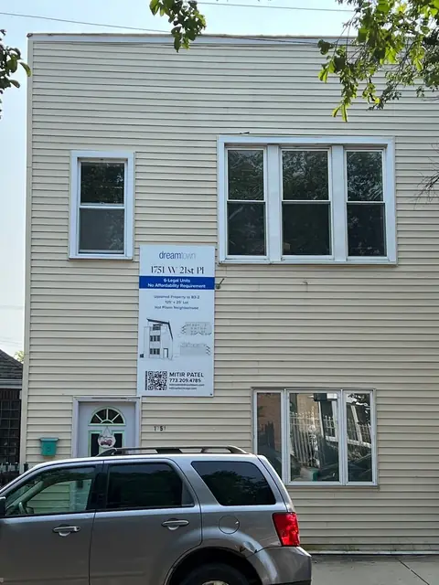 1751 W 21st, Lower West Side