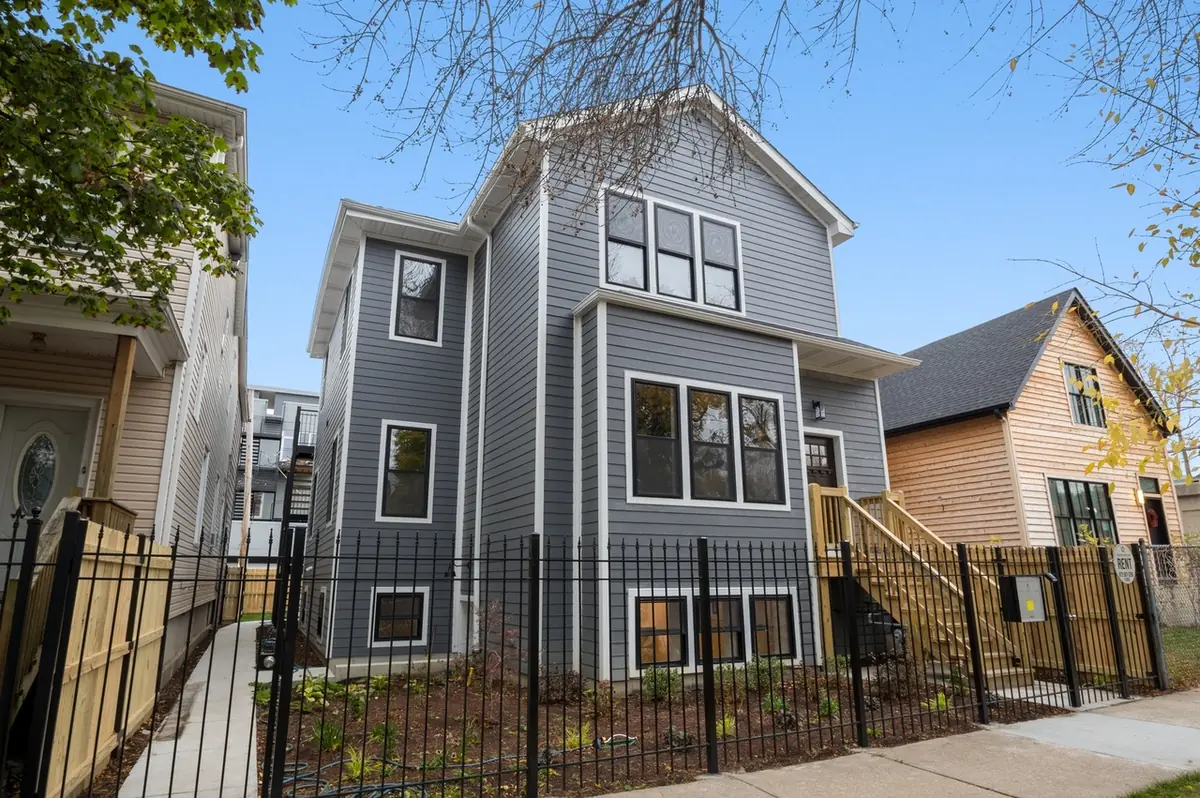 1754 N Troy, Chicago listing photo