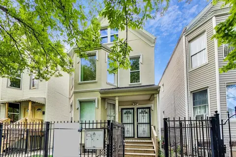 2734 N Lawndale, Logan Square