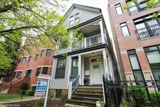 3634 N Damen, Chicago listing photo