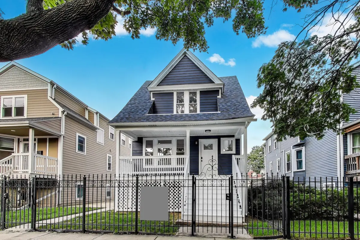4534 N Saint Louis, Chicago listing photo