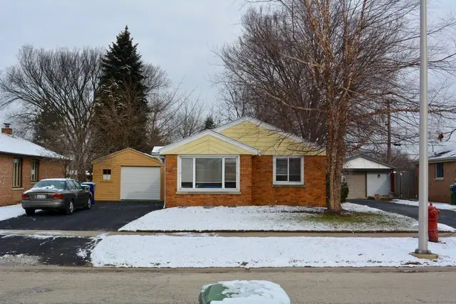 5162 W 90th, Chicago listing photo